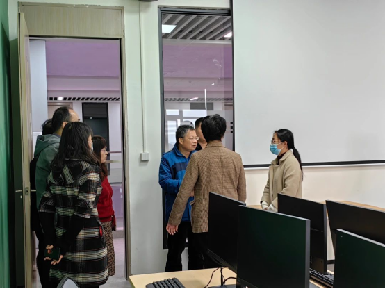 23608DB7D2E0277F5CD9BF449C7_6D2A3961_E18C0