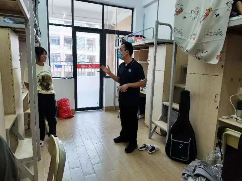 EC90063B45EC6CFAB28E5CFD8FF_5B43918C_8592D