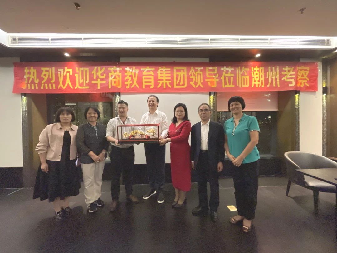 11FB9851EFEDA3C22D913E3DC88_E9D8389B_1AF39 1AF39