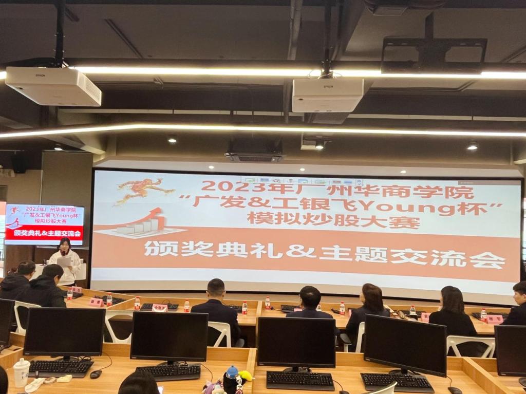 214CB3A0225454F4A3369E53E34_0D7301BC_1971D