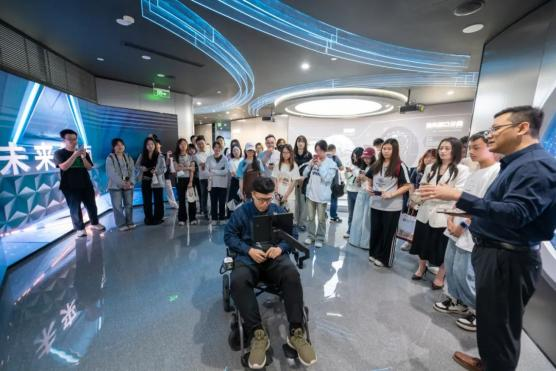 88FB99DB0F9555A454C29F0BE74_F6041A94_4F939