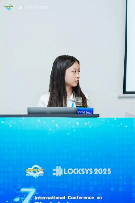 3251FE22FB416AAF9A38FE0ACAC_52A35F2B_349EF