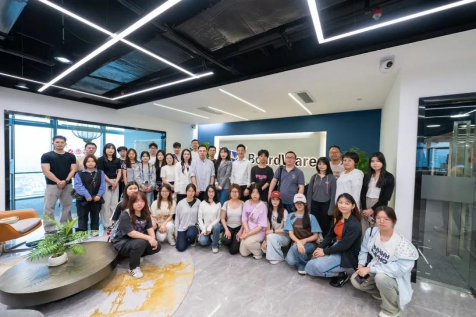 9F371478068A6AEB45B2977DCDD_8ACC6799_B5285