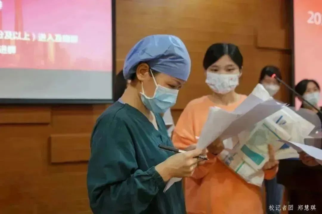 D4C7611FCBE4F0D82DABDE68DA0_1CD40E00_F73D