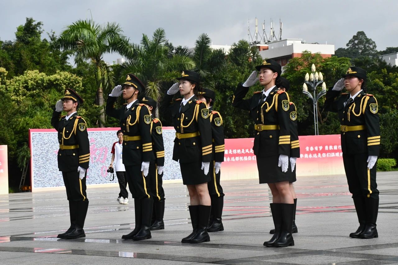 8F057EF5FCF7B270114708C4DDC_91AD516C_33E27 8F057EF5FCF7B270114708C4DDC_91AD516C_33E27