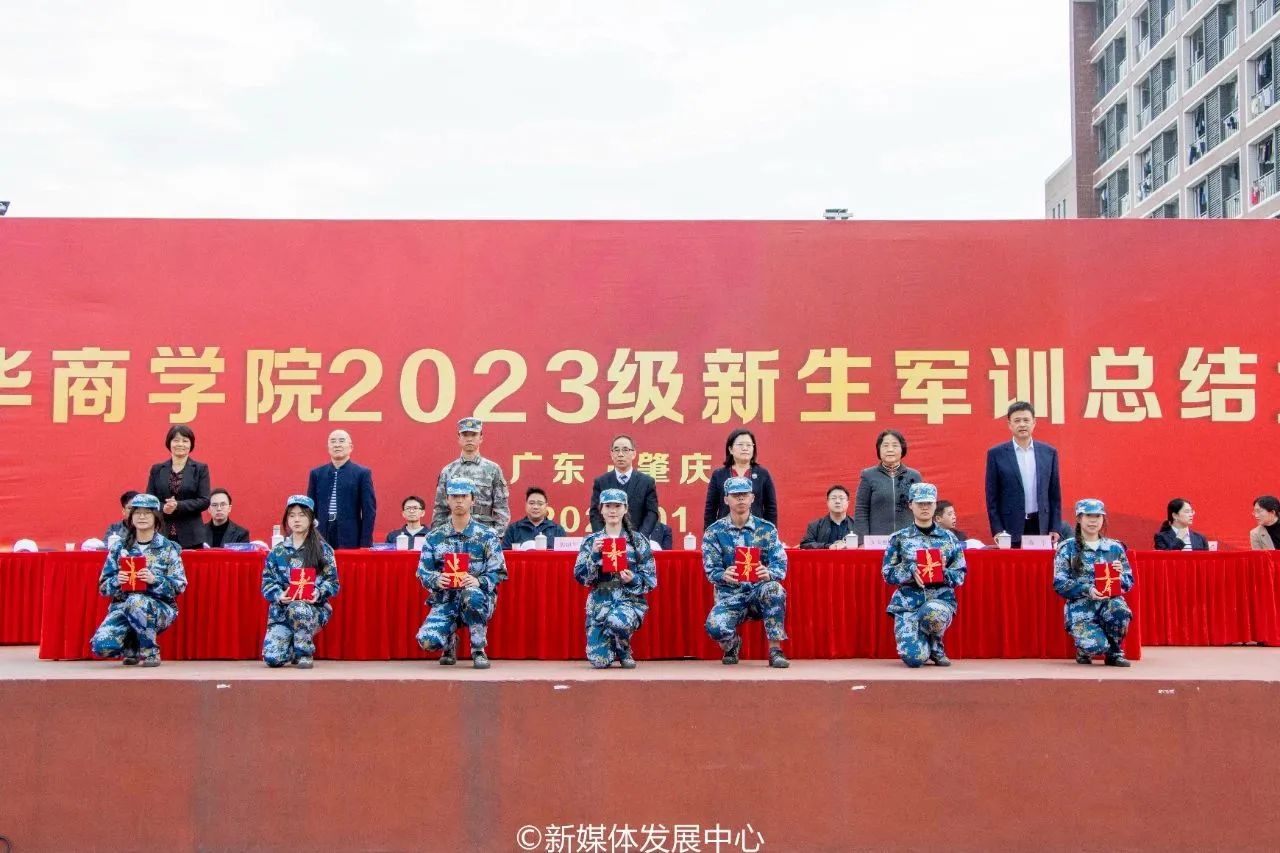 AFC6369FDC562CF91566A8B4DDF_49C20C1B_24AD5