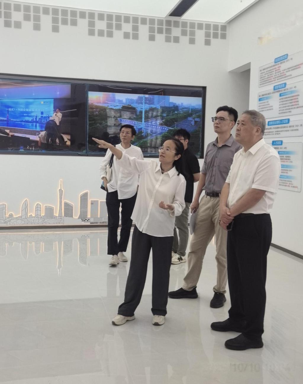 4C61FECCABB771A3344F066BA85_86E9BF6F_1A550 1A550