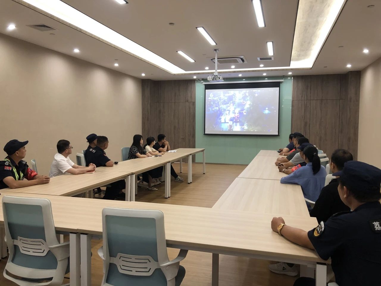 E60923EDF4BDF509DB7F5FF19A6_EFD361D4_1D904