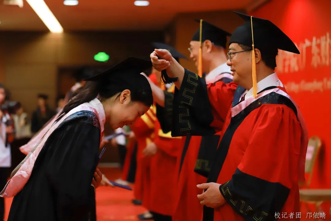 EC0969EE7D6AAA35866D0BF69F3_CB4E18F3_1361F