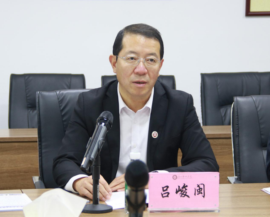 99A1F3AAB96C468C2FFE05F7290_F85A9FAA_6E1B8