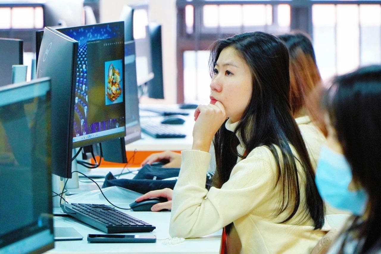 F57F65A35715EFEA9A5C4C70768_DCAD9D83_25001 F57F65A35715EFEA9A5C4C70768_DCAD9D83_25001