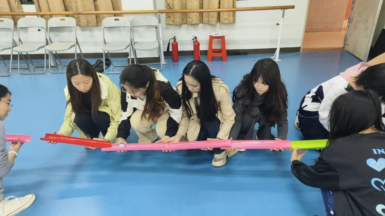 9F0F04D155B457E1CFE7772ABF2_6D7106FE_1D819