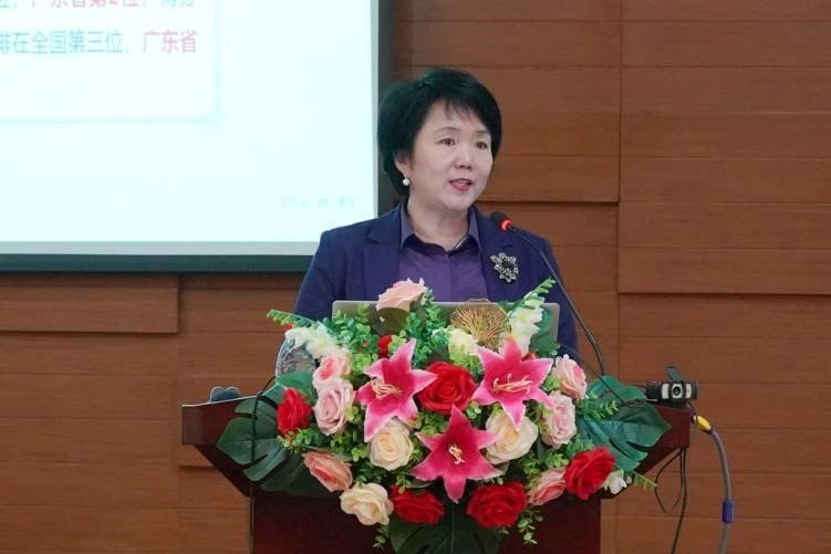 FFC4DAD0F64A52B021A1856BF14_9BF24339_AA51