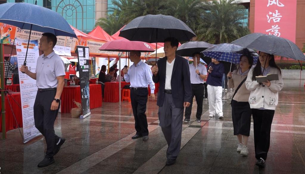 44FB67D1BED4D1FCB56089493F6_6FF5380A_17876