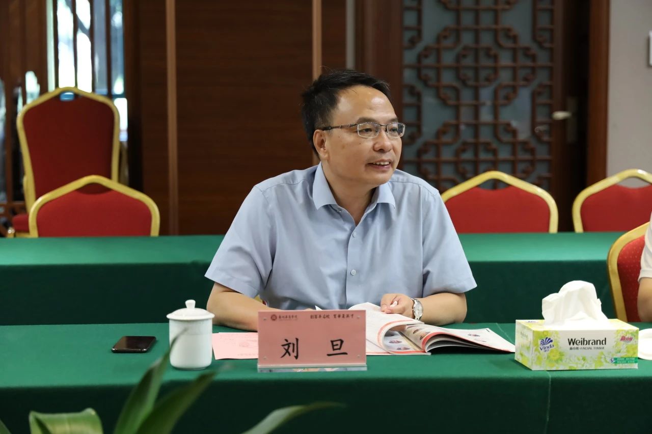 7AD184A127413E2EA2161A69F1D_7140ACA3_177C2