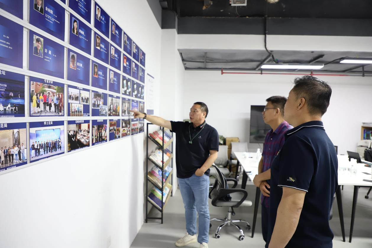 B15B6A960047CA6B52C8539D1DB_11BD704C_E07B8 B15B6A960047CA6B52C8539D1DB_11BD704C_E07B8