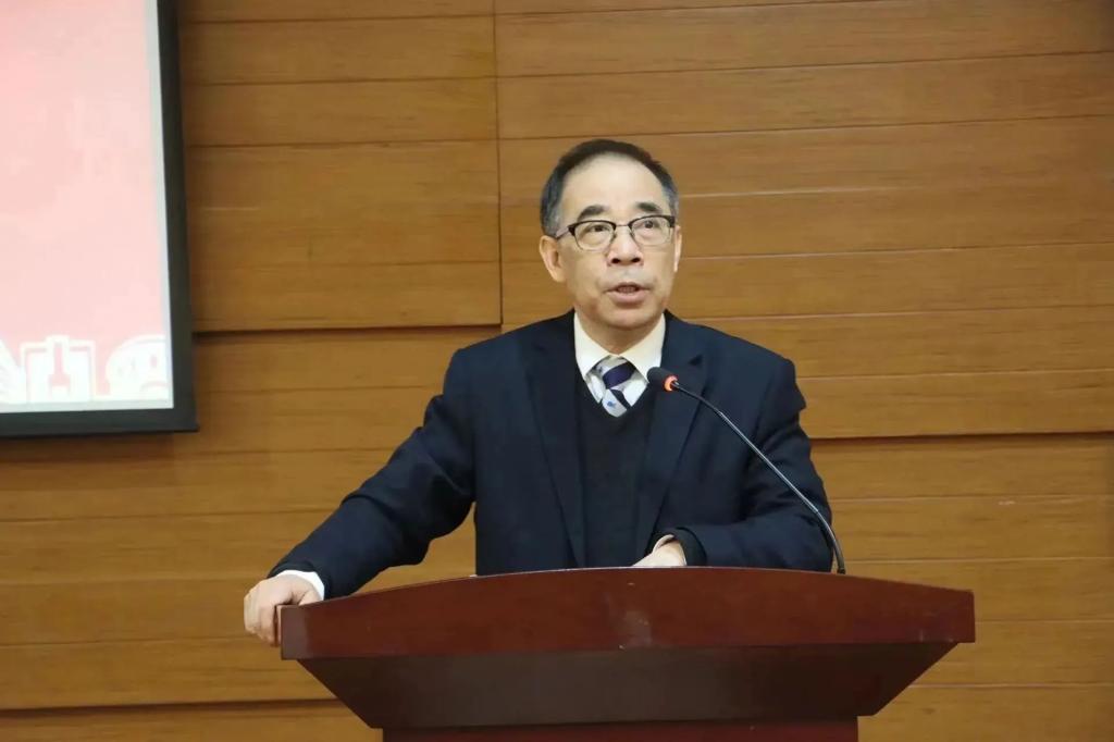 2CBEAAFD5249D0F9F3F9F91A7B1_9D9FEF76_B346