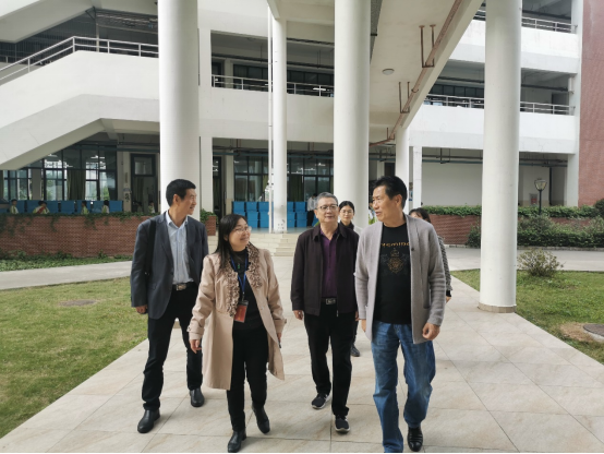 E9409311B3649D3BD19D7C44B74_A9396217_E18C0