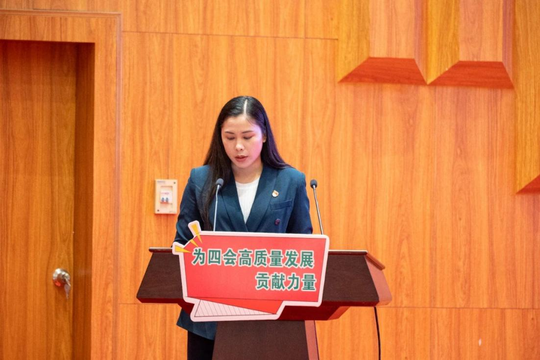 19CD431F594F2E06C4BE90E4276_3F7B0340_C6B8D