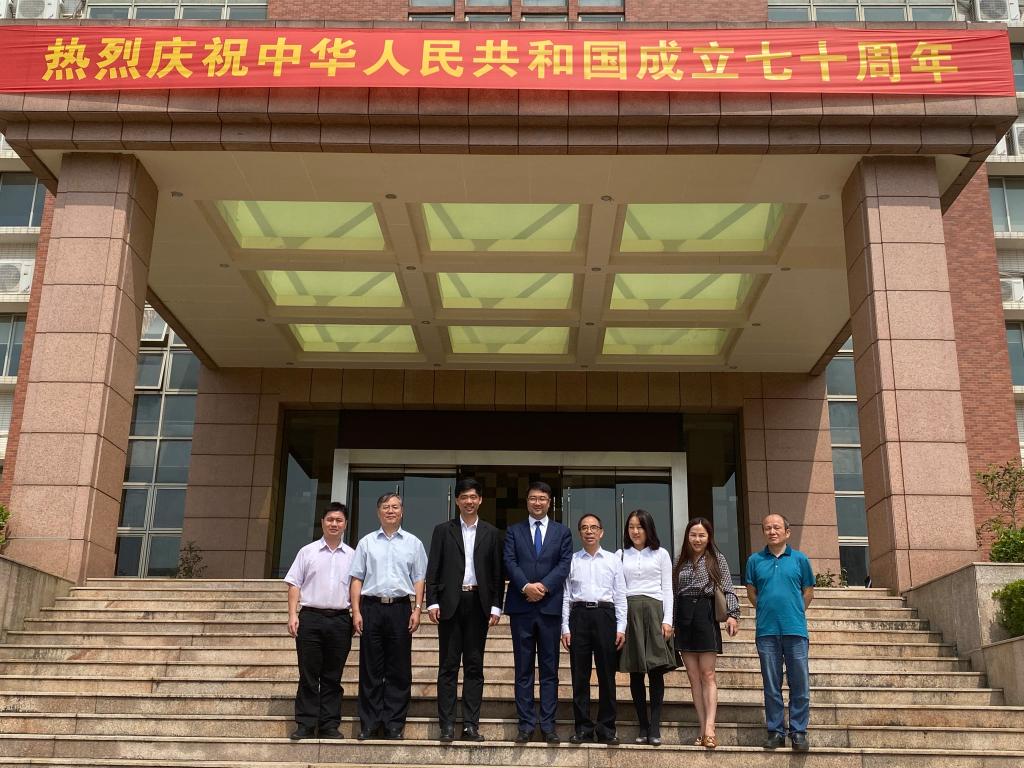 1iwb4tn825 1iwb4tn825