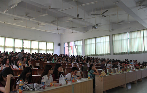 542EE6A7552D9682110E12B35B684CC5