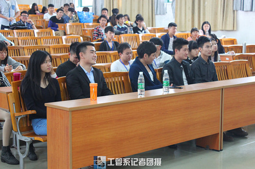 B3F7D6B00CB50CFB4B5C55ED59CBF92C