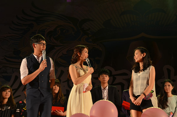 CBB0854037A4134CCB096093213D7DB7