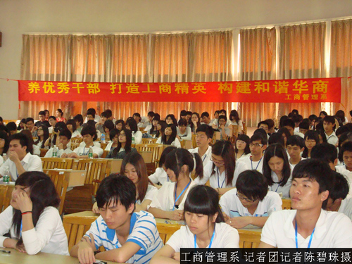 BF1EF1104E6DD3A66B3FFA641150990C BF1EF1104E6DD3A66B3FFA641150990C