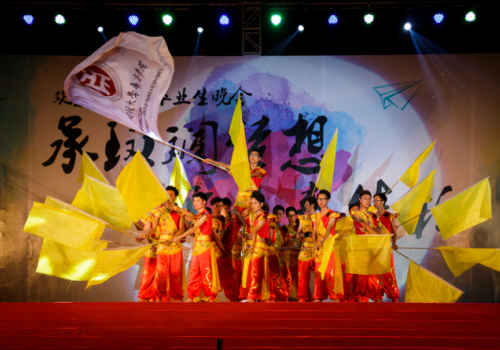 DBD8869A5BCF31F93BC7AFBD79EC62F4 DBD8869A5BCF31F93BC7AFBD79EC62F4