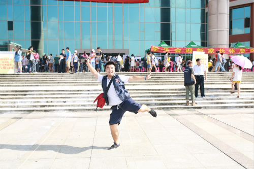 9556E0FC9B6D5B9973C2B731A3B12F72