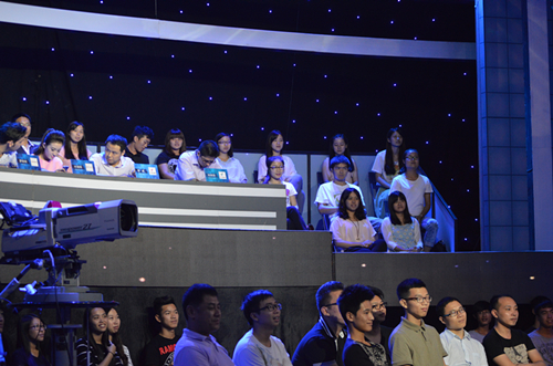 92D93598C821E2A899CEFD609719E21F