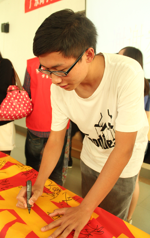 B3CF28A981B158C800891084BD3444B9 B3CF28A981B158C800891084BD3444B9