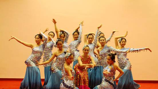 5E061D85F1D99E5257D2D75794FF7BD5